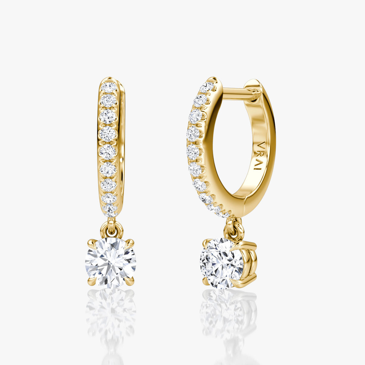 Solitaire Drop Pavé 14K Gold Huggie Hoop w. Diamanten gewachsen