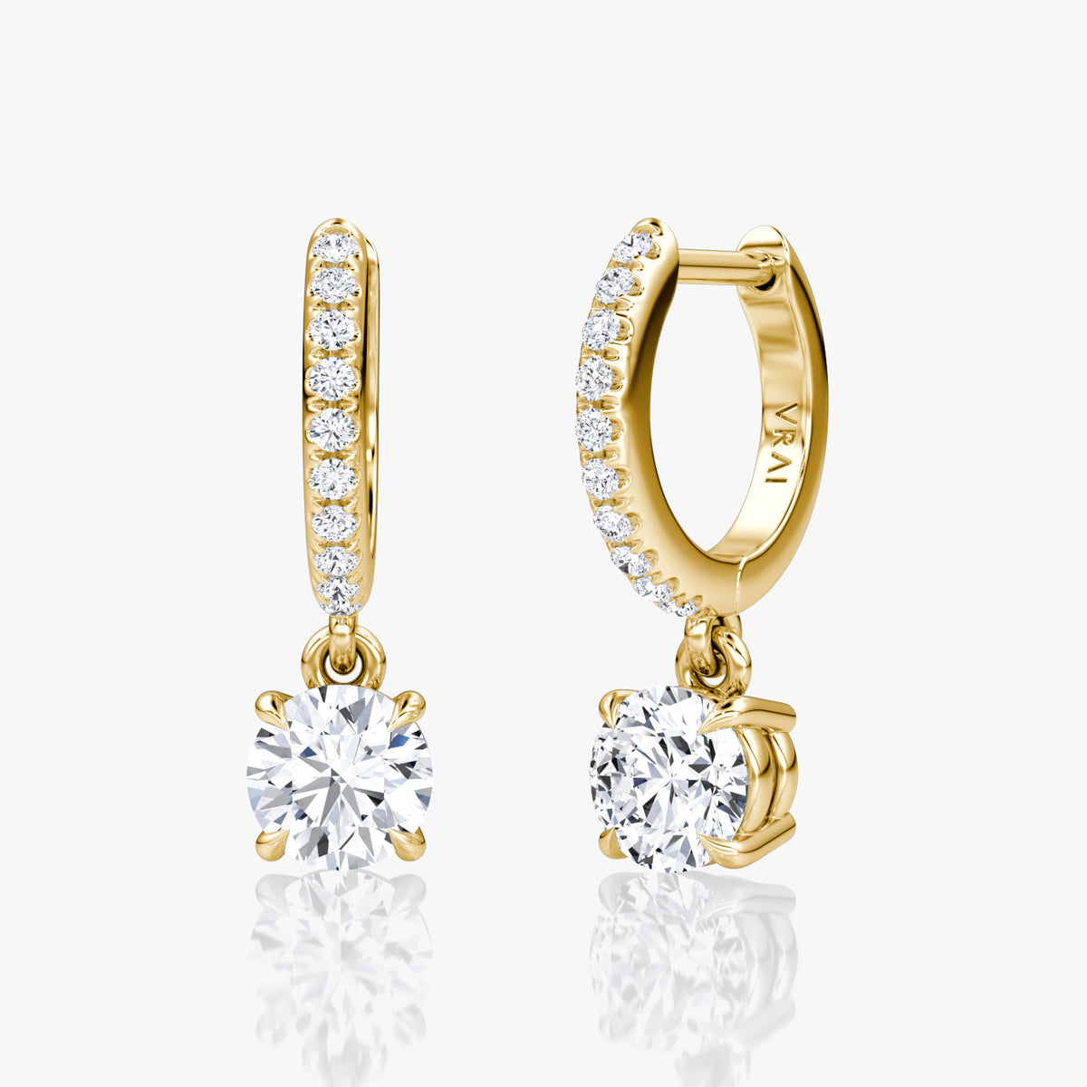 Solitaire Drop Pavé 14K Gold Huggie Hoop w. Diamanten gewachsen