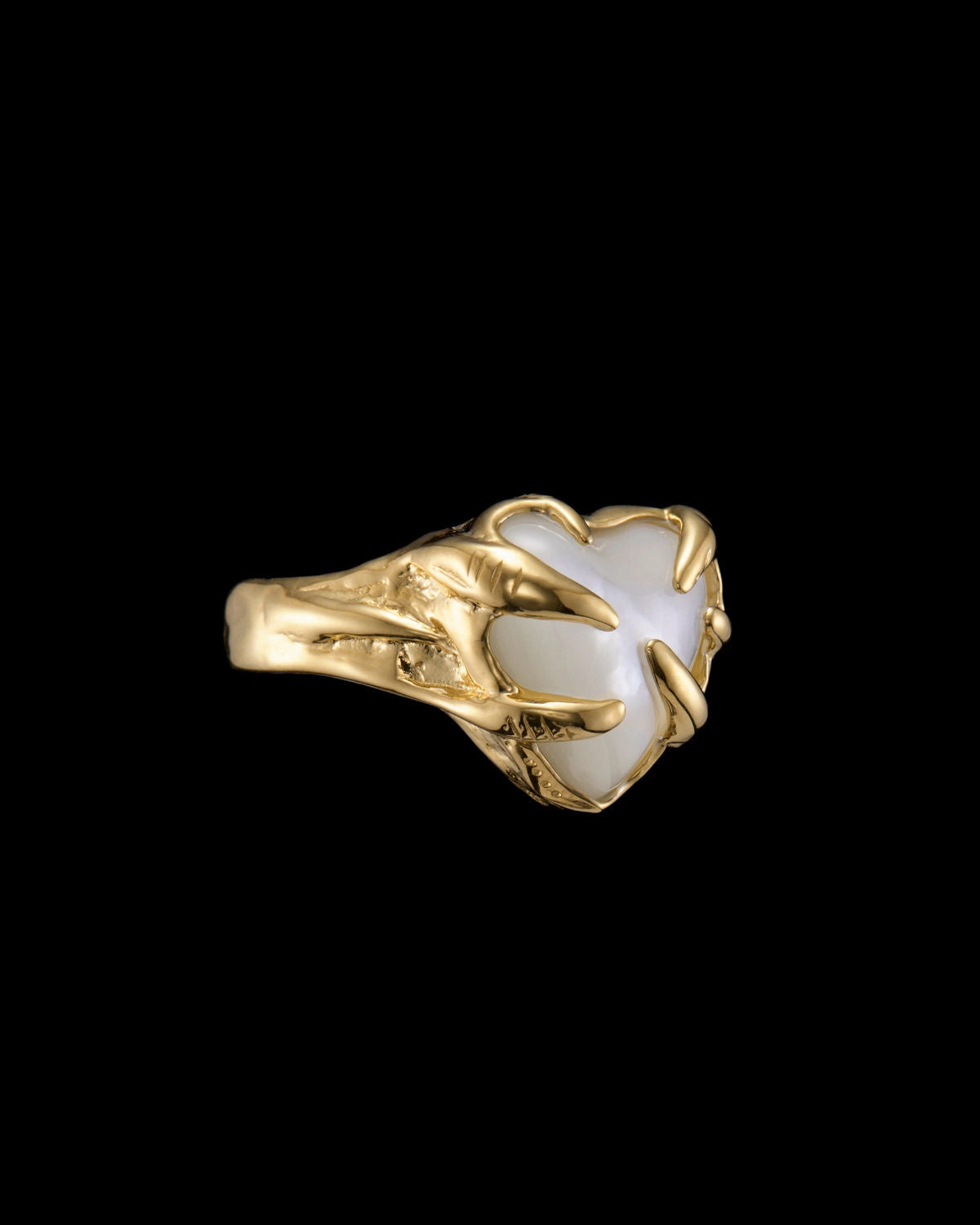 Eight of w.ands Gold Plated Ring w. Pearl