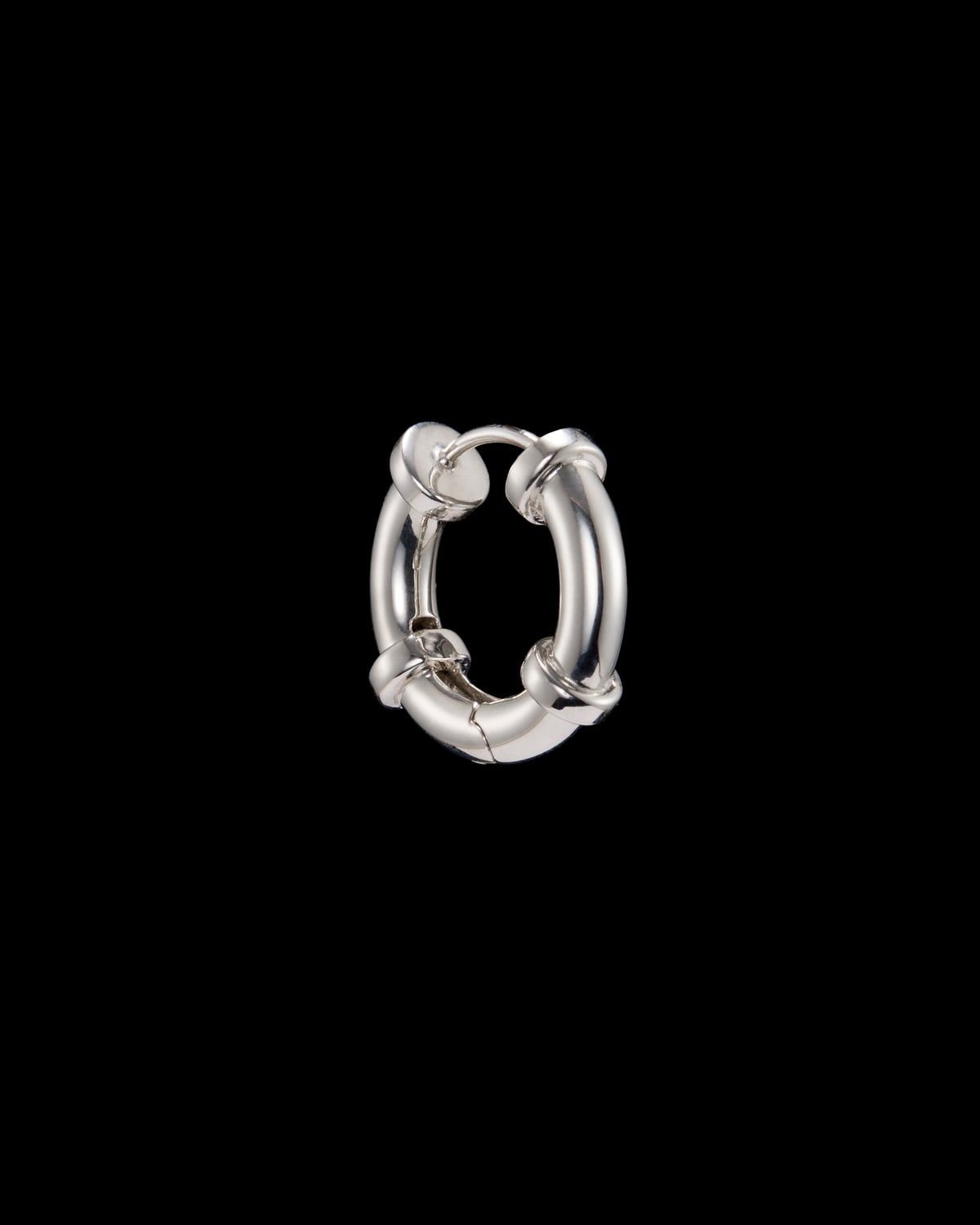 3301 8fd797cc8d 260617 maria nilsdotter bolted hoop sil0047 0x1500