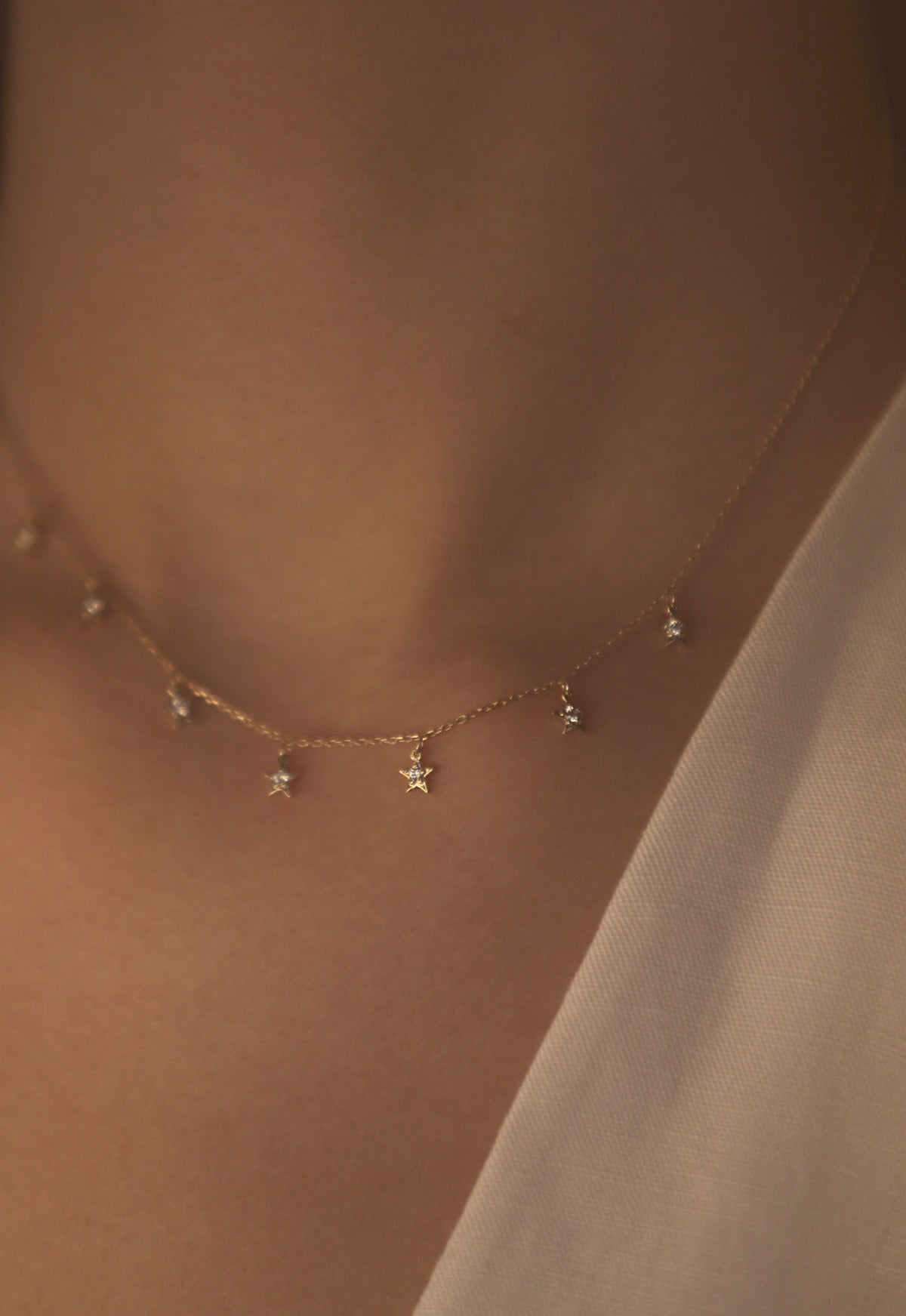 Tiny Star 18K White Gold Necklace w. Diamonds