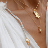 Small Elephant Charm 18K Gold Pendant w. Diamond