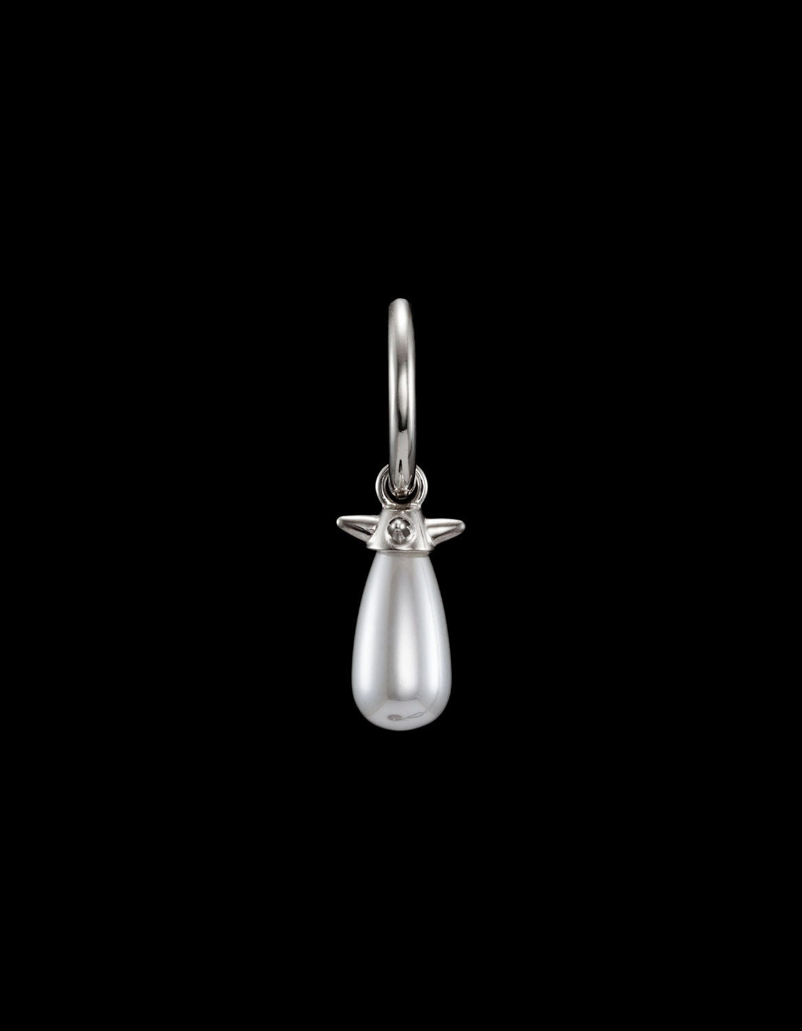 Pearl Tear Silver Earring w. Glass Pearl