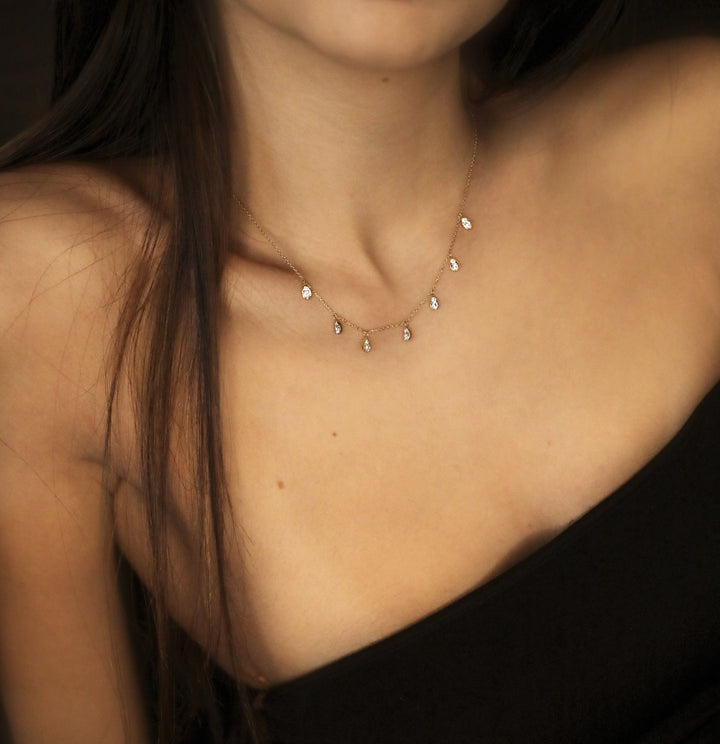 Baumelnde Birne 18K Roségold Halskette w. Diamanten