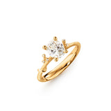 Nature Solitaire 18K Gold Ring w. Oval Diamond