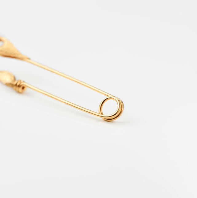 Small Under the Sea Fish Hook 18K Gold Brooche