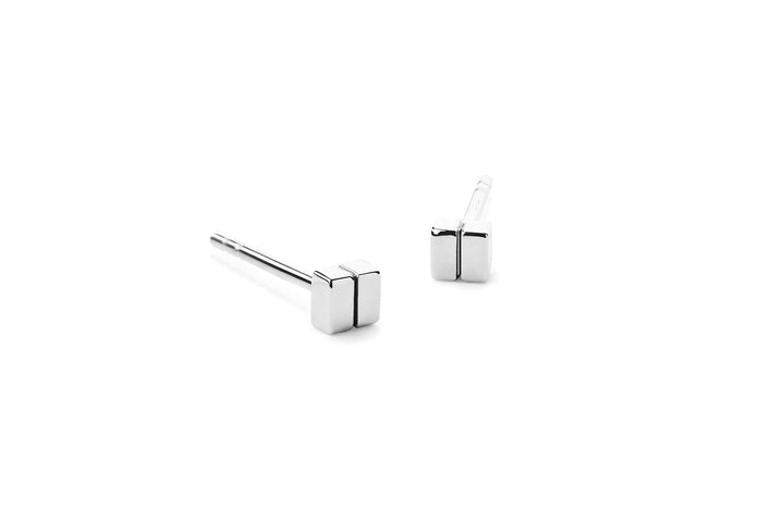 Facet 14K Hvidguld Ørestikker