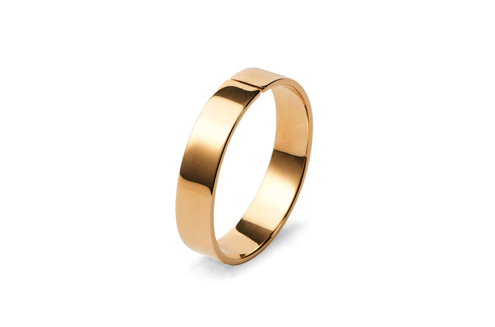 Wide Open 14K Gold Ring