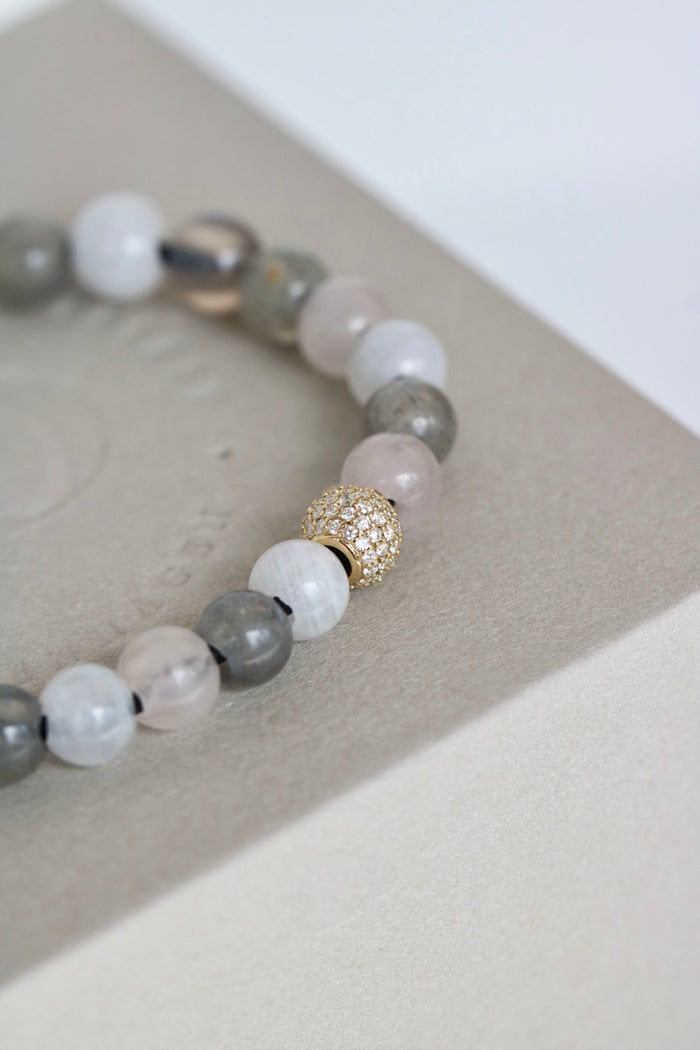 Inner Peace Lifeforce 18K Gold Bracelet w. Diamonds