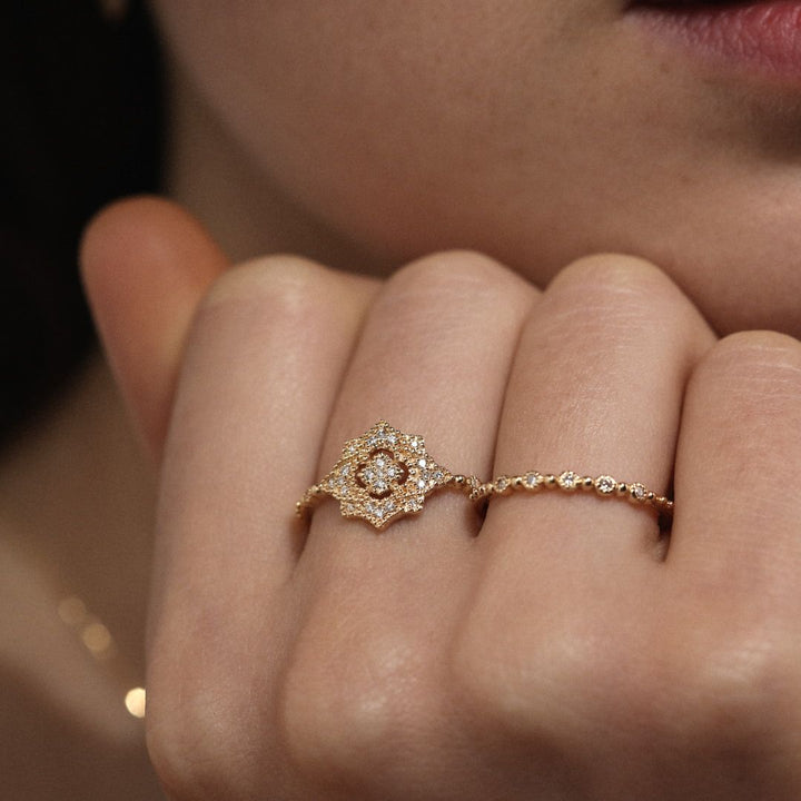 Nina Small 18K Gold Ring w. Diamonds