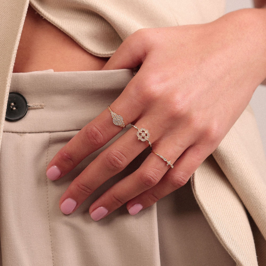 Susie Darling 18K Gold Ring w. Diamonds