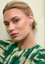 Lotus Pure Gold Plated Earrings w. Grey Pearl