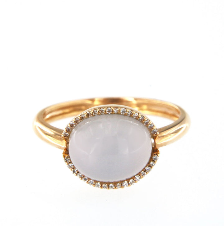 Cabouchon 18K Roségold w. Diamanten & Chalcedony