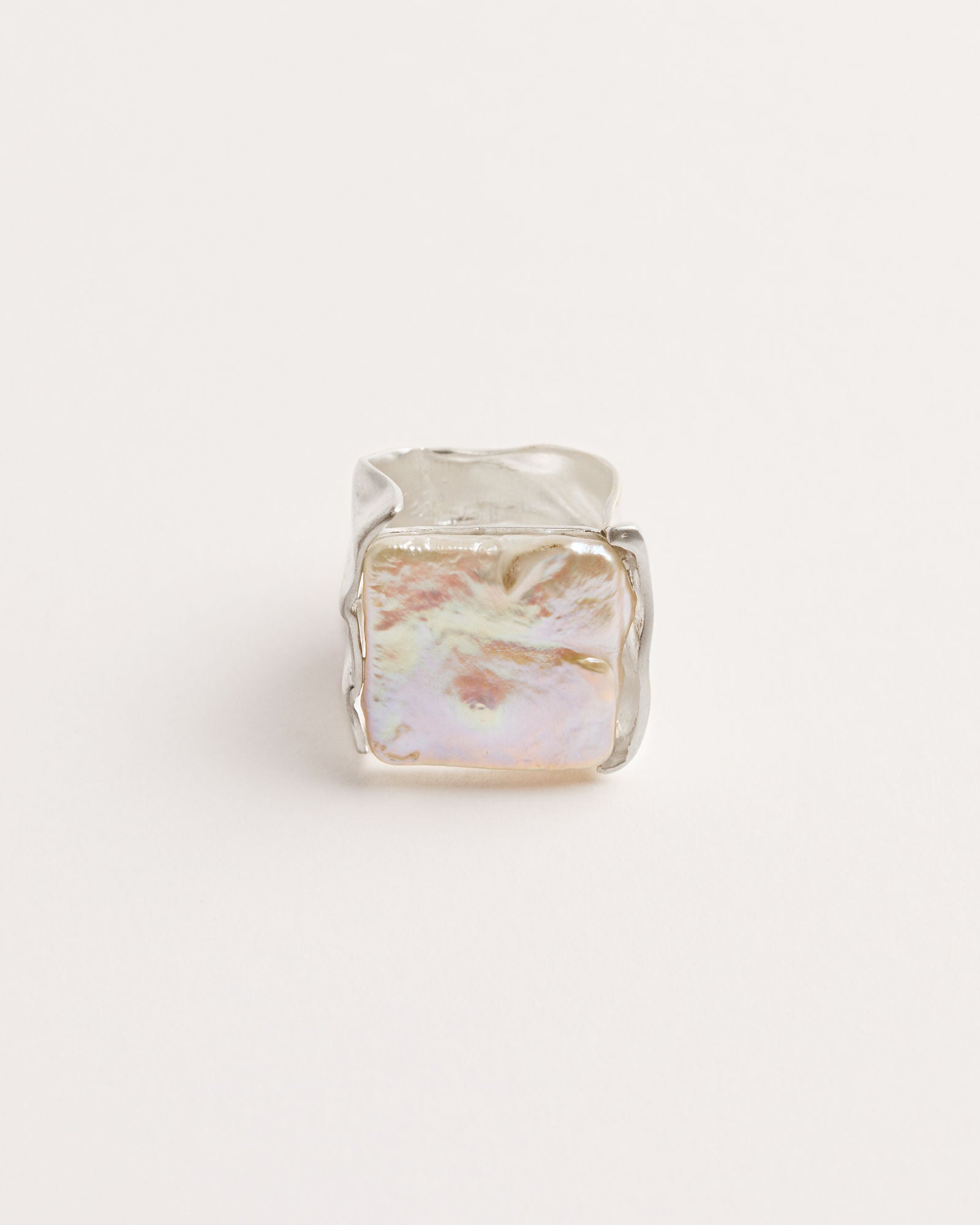 Dobra Silver Ring w. Keshi Pearls