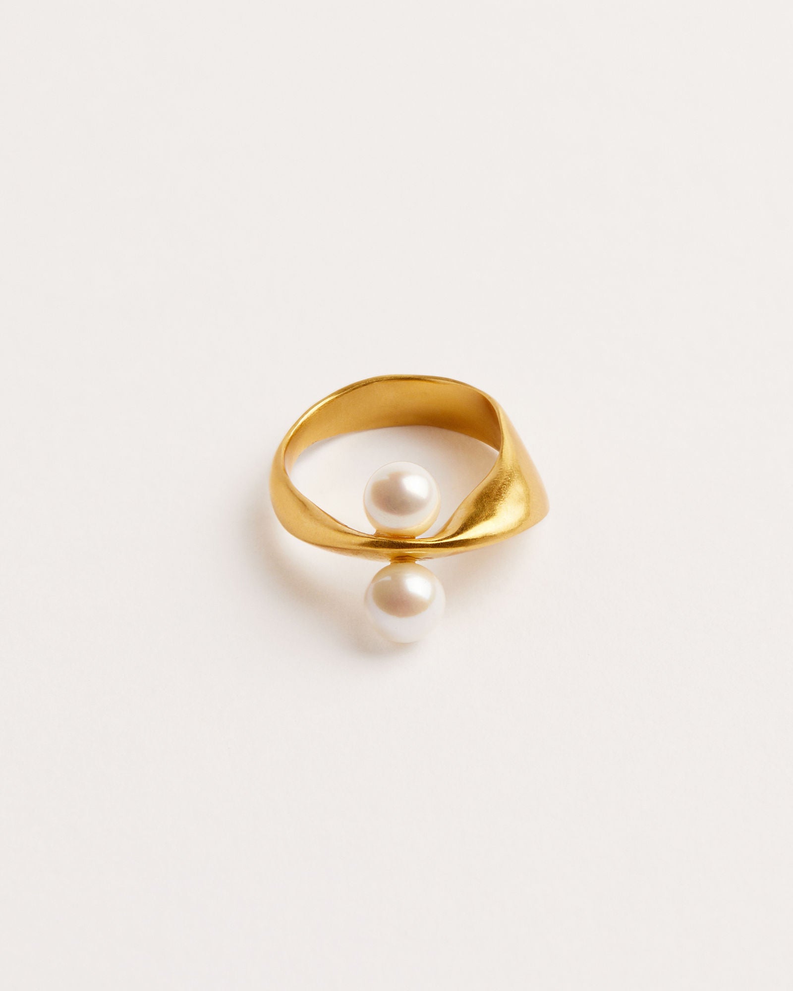 Enlace Gold Plated Ring w. Freshwater Pearls