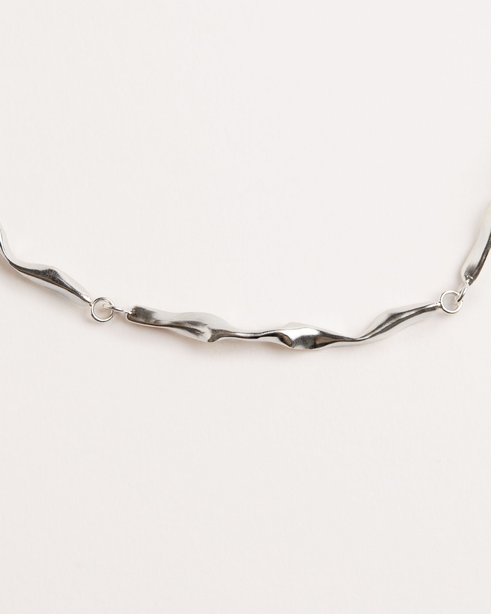 Trama Silver Choker Necklace