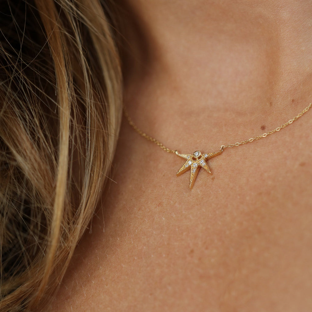 Half-Star Janis 18K Gold Necklace w. Diamonds