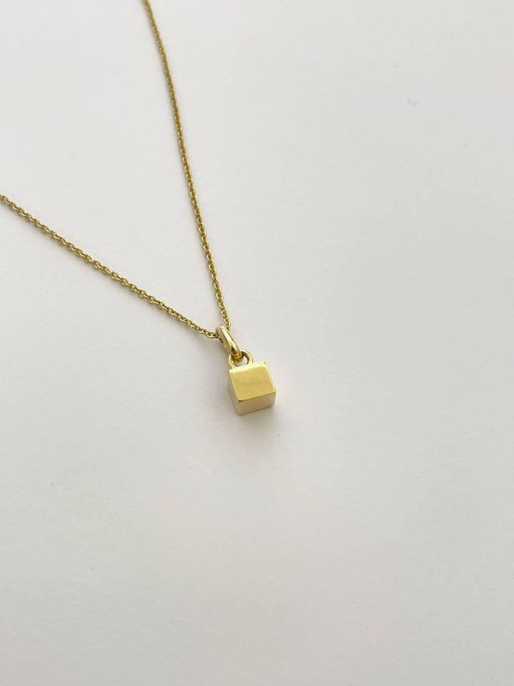 Cube Gold 18K Gold Necklace