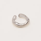 Curvas Silver Ear Cuff