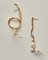 Ramo Gold Plated Earrings w. Freshwater Pearls