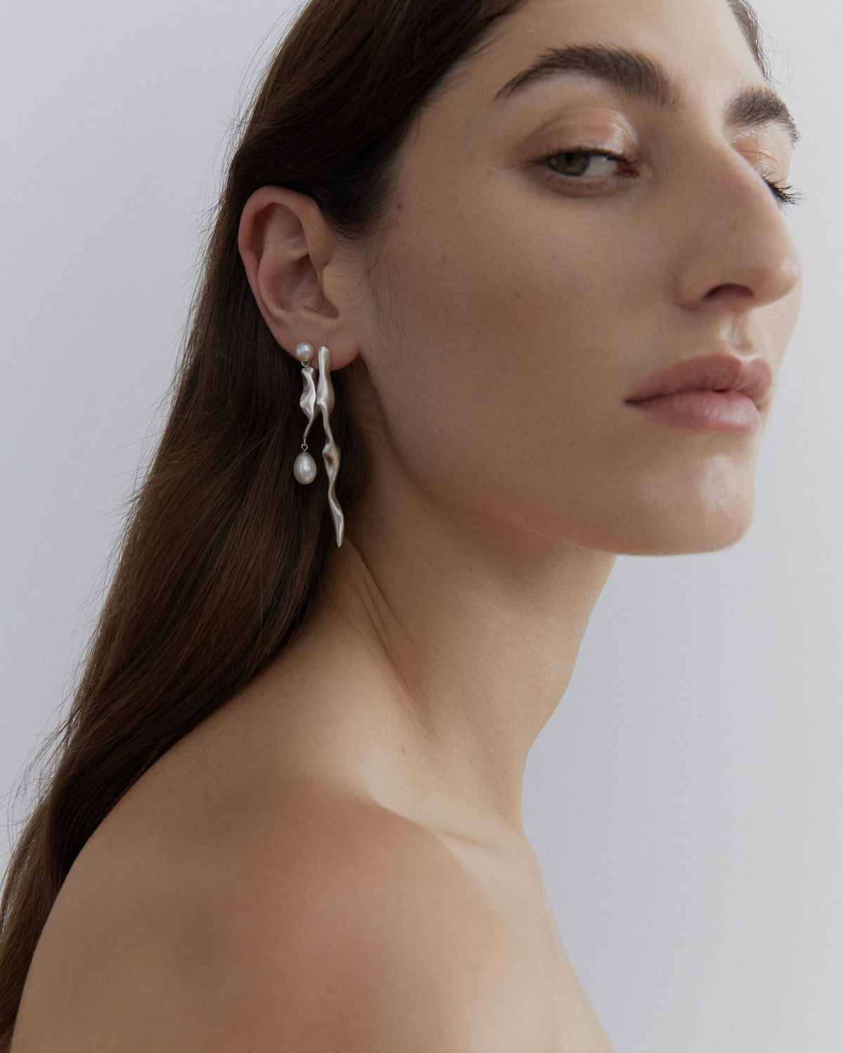 Trama Silver Earrings w. Freshwater Pearls