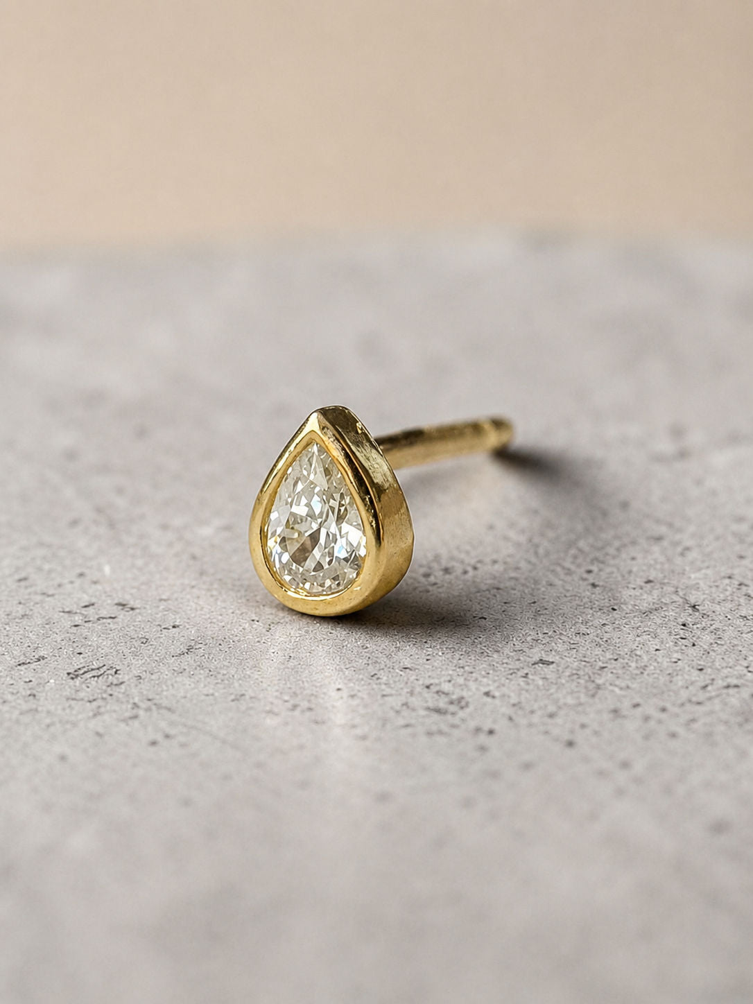Poise Drop 14k Gold Stud w. Lab-Grown Diamonds