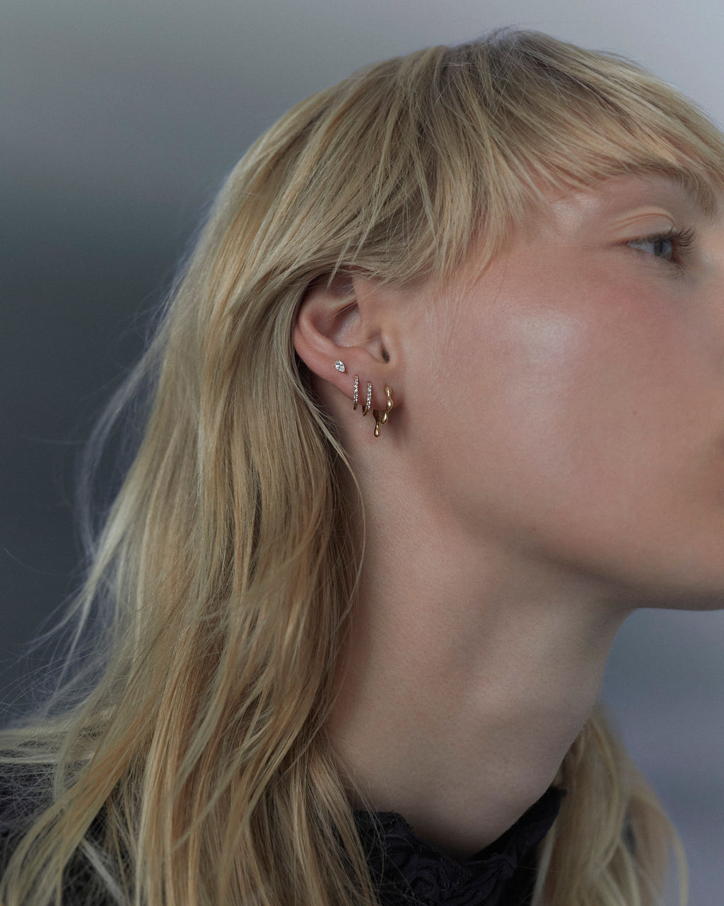 Clover 14K Guld Huggie