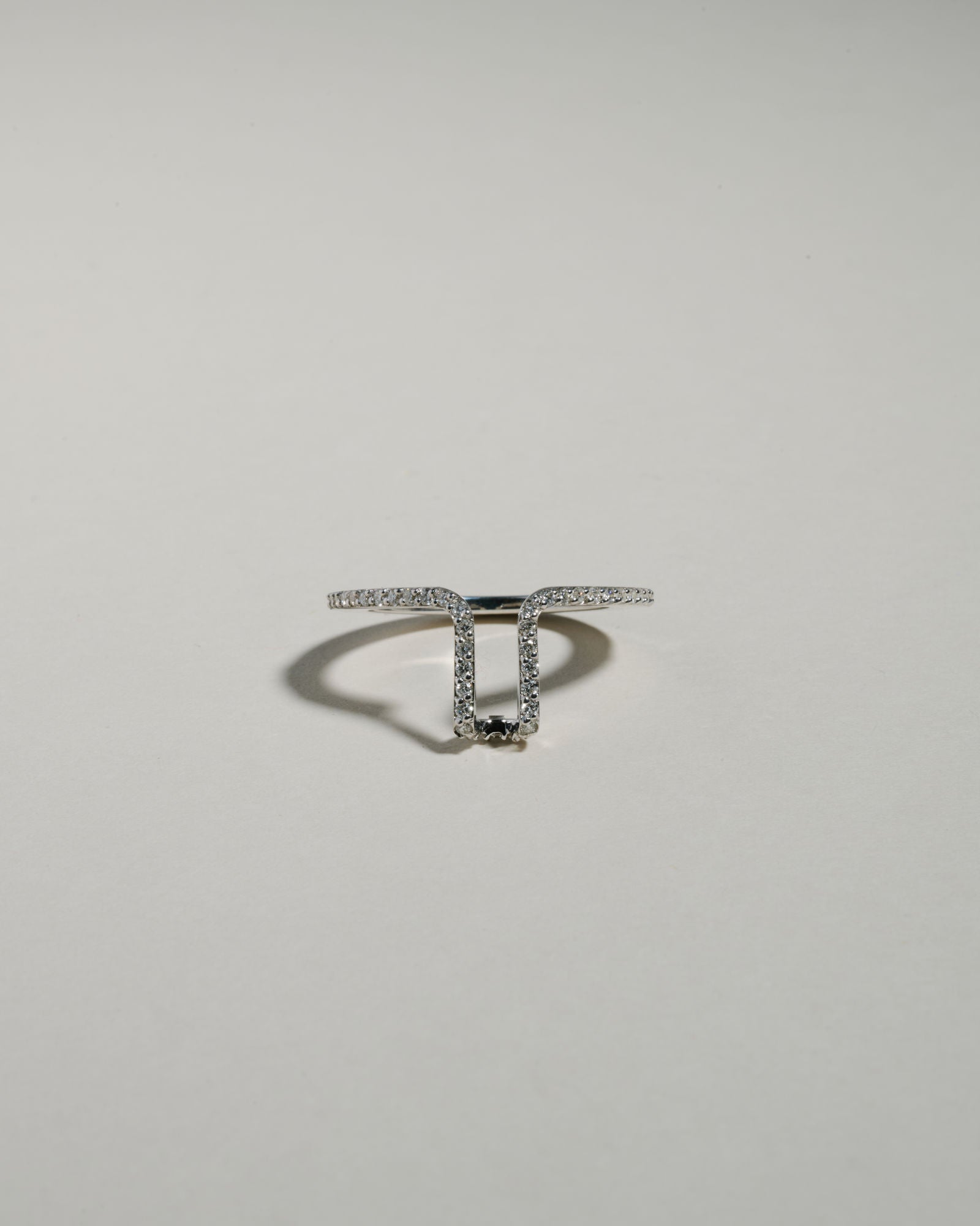 LIL 18K Whitegold Pavé Oura Cover Ring w. Lab-Grown Diamonds