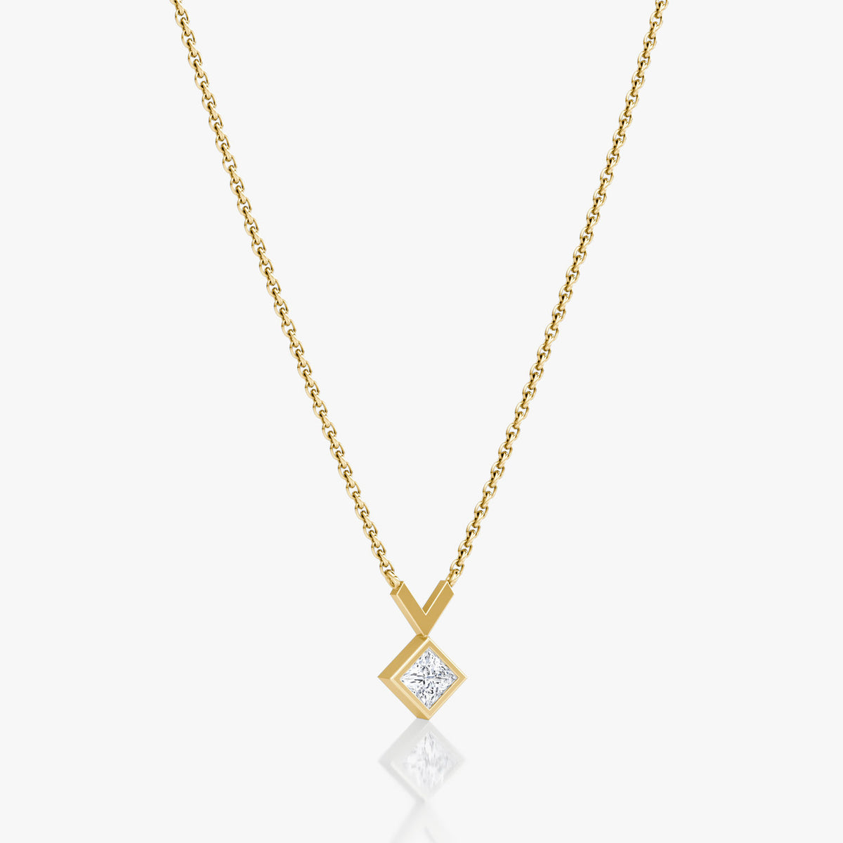 Arrow 14K Gold Necklace w. Princess Cut Lab-Grown Diamond