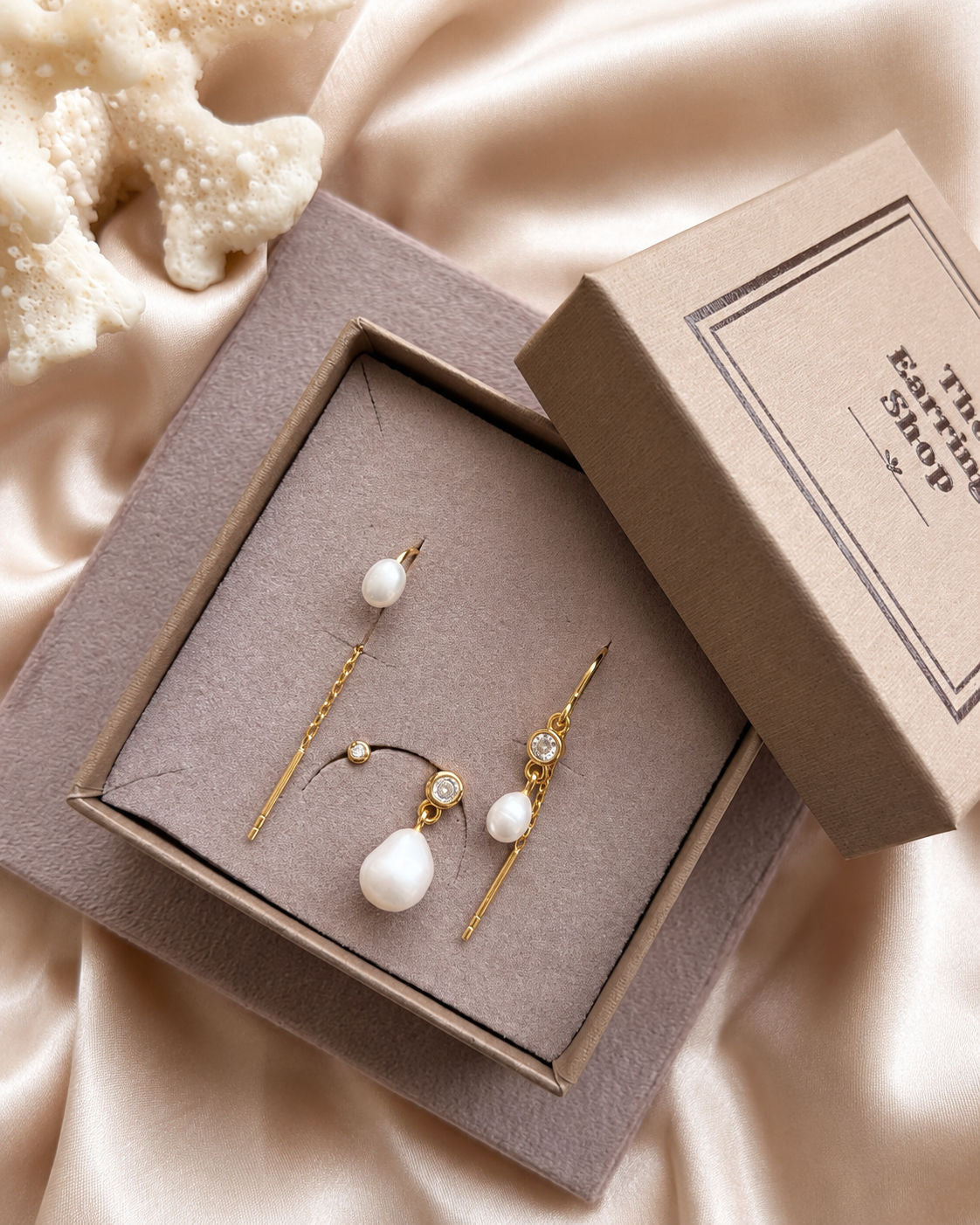 Cosmo 18K Gold Plated Earrings w. Zirconia & Pearls Party Box