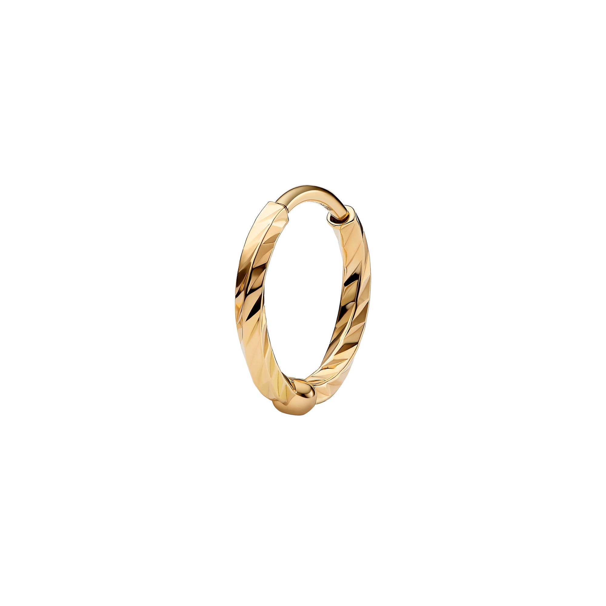 DC 8 14K Gold Huggie