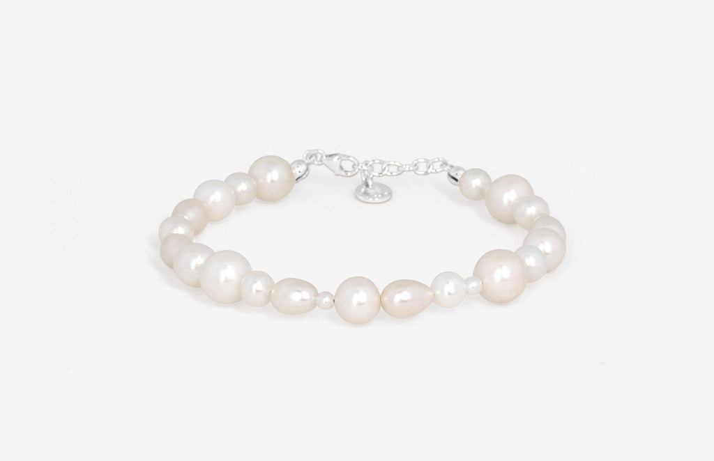 IX Penelope Silver Bracelet w. Pearls