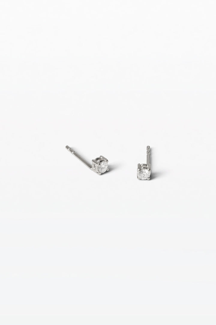 Anthology 01 18K Hvidguld Ørestikker m. Diamant