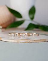 Elise 18K Gold, Whitegold or Rosegold Ring w. Diamonds