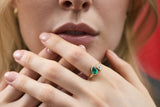 Toi Et Moi 14k or 18k Whitegold Ring w. Lab-Grown Diamond & Lab-Grown Emerald