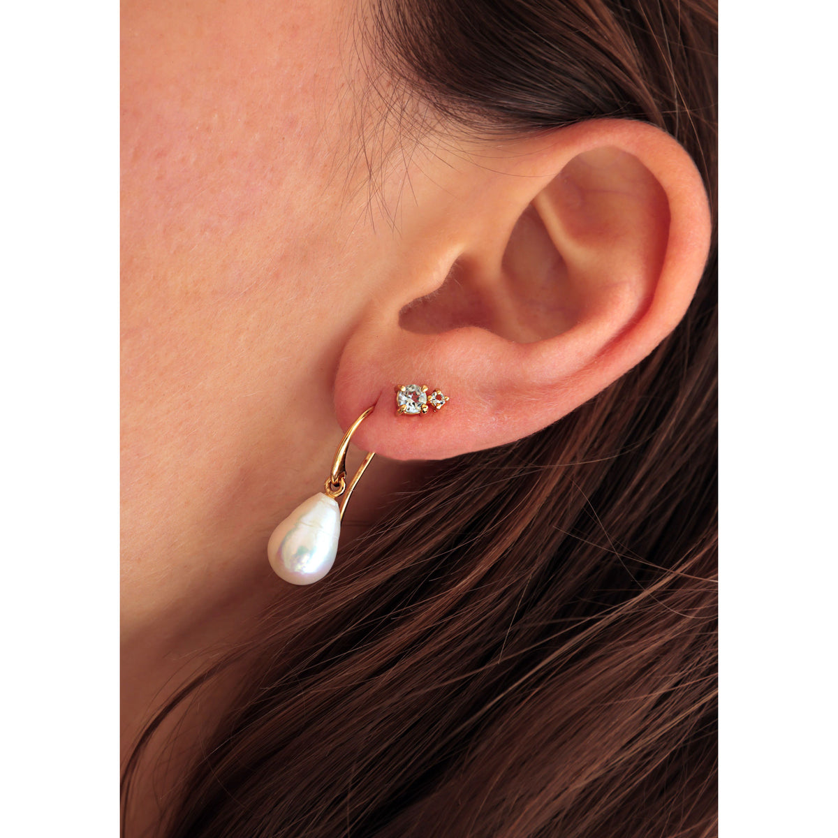 Reef 18K Gold Plated Studs w. Topaz