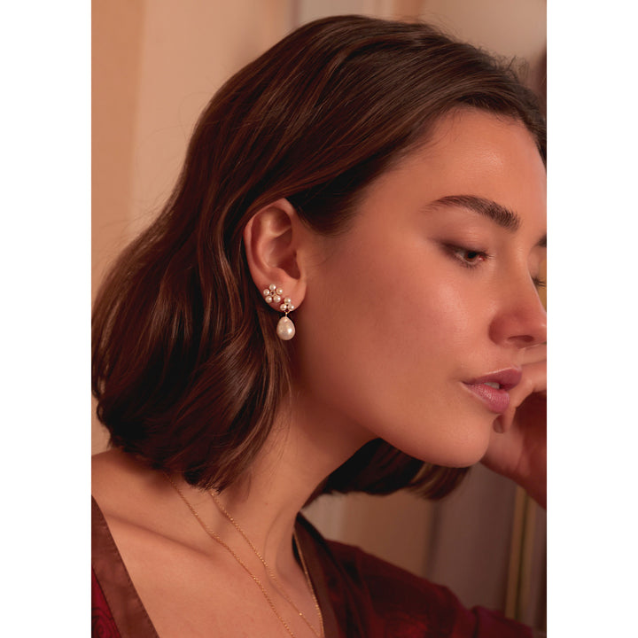 Reef Blumen-Ohrstecker aus 18K vergoldetmit Prasiolith & Perlen