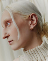 Flora 7 14K Hvidguld Huggie m. Lab-Grown Diamant