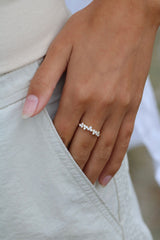 Fryd 18K Guld Ring m. 16 Diamanter