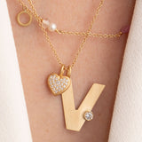 Heart 18K Gold Pendant w. Diamond