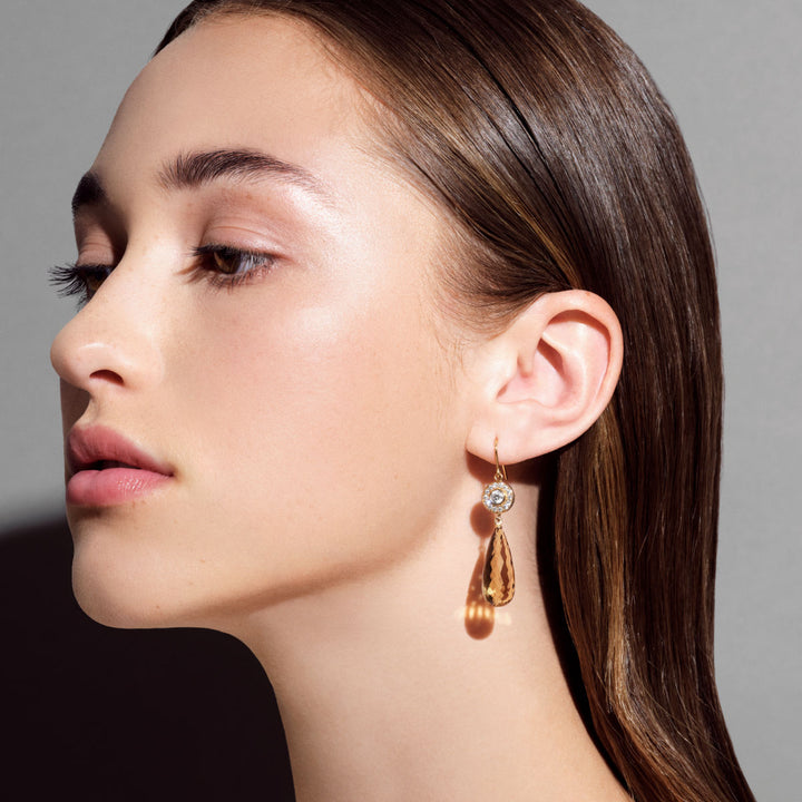 Heritage 18K Gold Earrings w. Diamond & Briolette Champagne Quartz