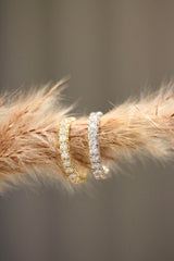 Her Classic 18K Whitegold Ring w. Diamonds