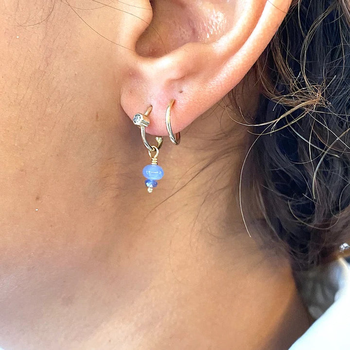 Spiral 18K & 22K Gold Earrings w. Sapphire & Diamond