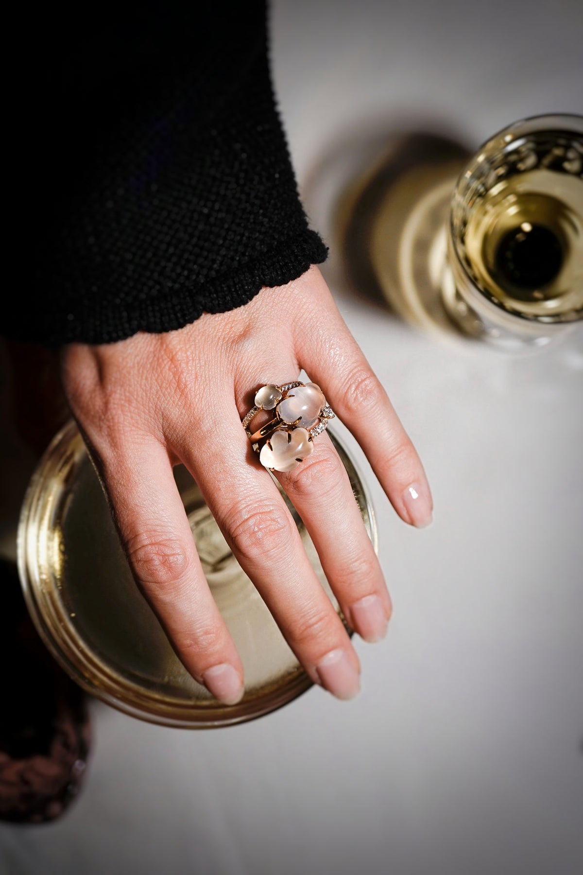 Mid Cloud Pavé 18K Rosengold Ring w. Milchquarz & Diamanten