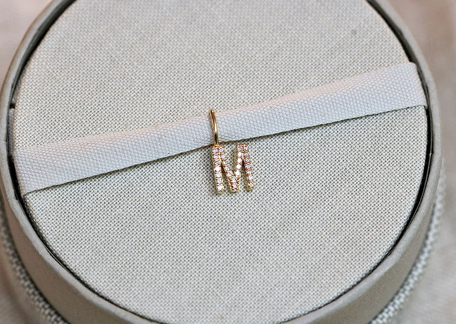 My M 18K Whitegold Pendant w. Diamonds
