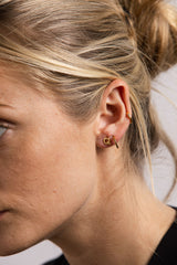 IX Q 22K Gold Plated Stud