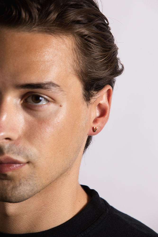 IX V 22K Gold Plated Stud