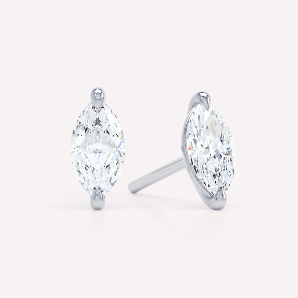 The Marquise 18K Whitegold Stud w. Lab-Grown Diamond