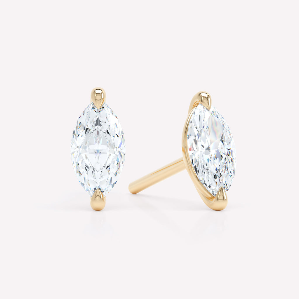 The Marquise 18K Gold Stud w. Lab-Grown Diamond