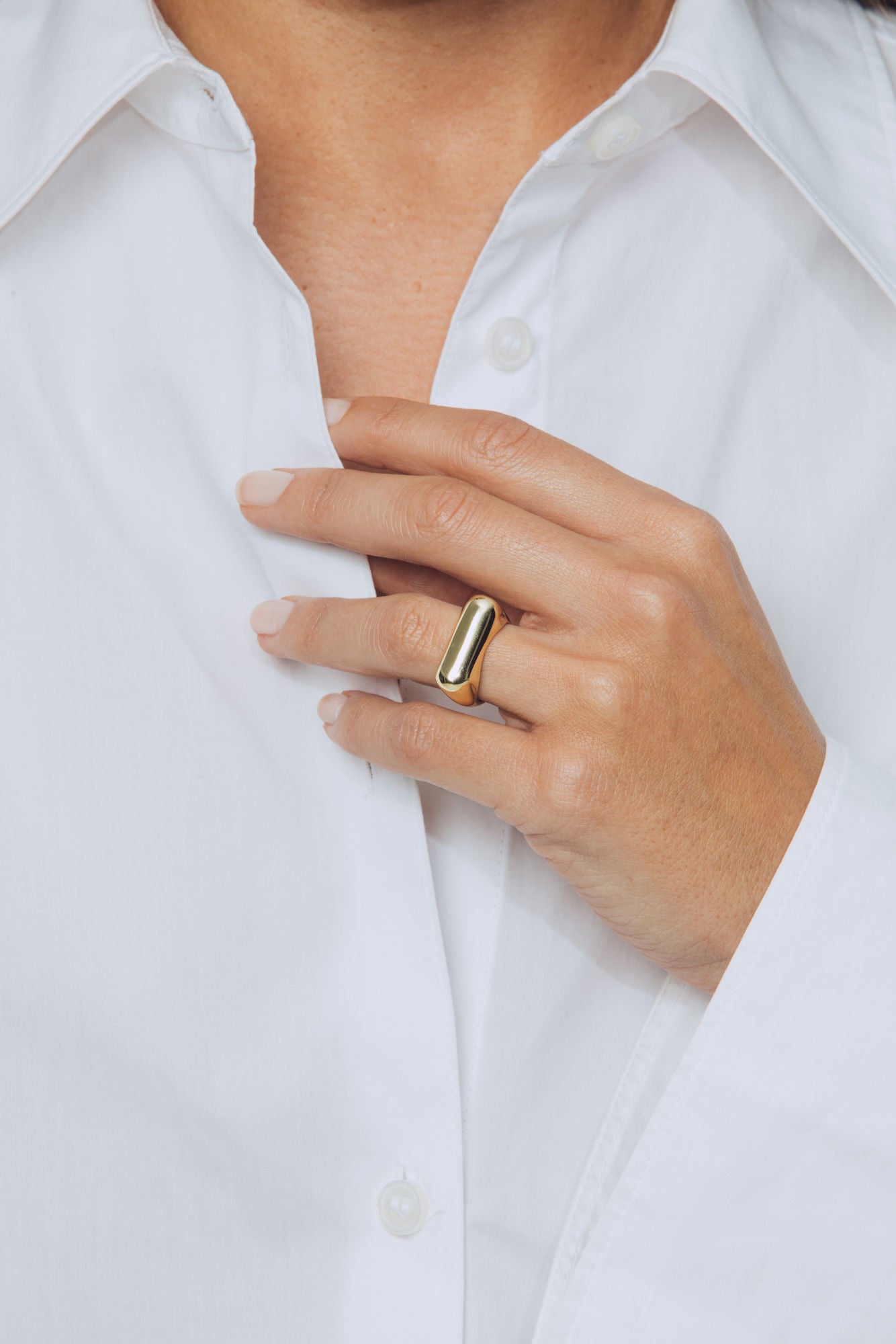 Sculpt massiver Goldring aus 18K